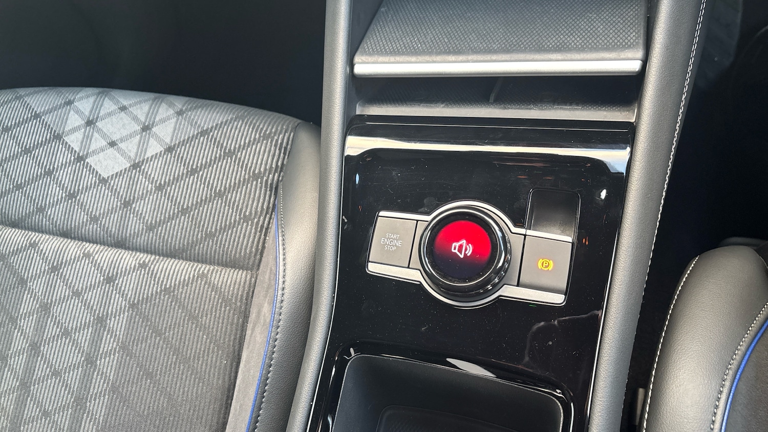 Used Volkswagen Tiguan 2025 for sale - 77273473: Photo 14