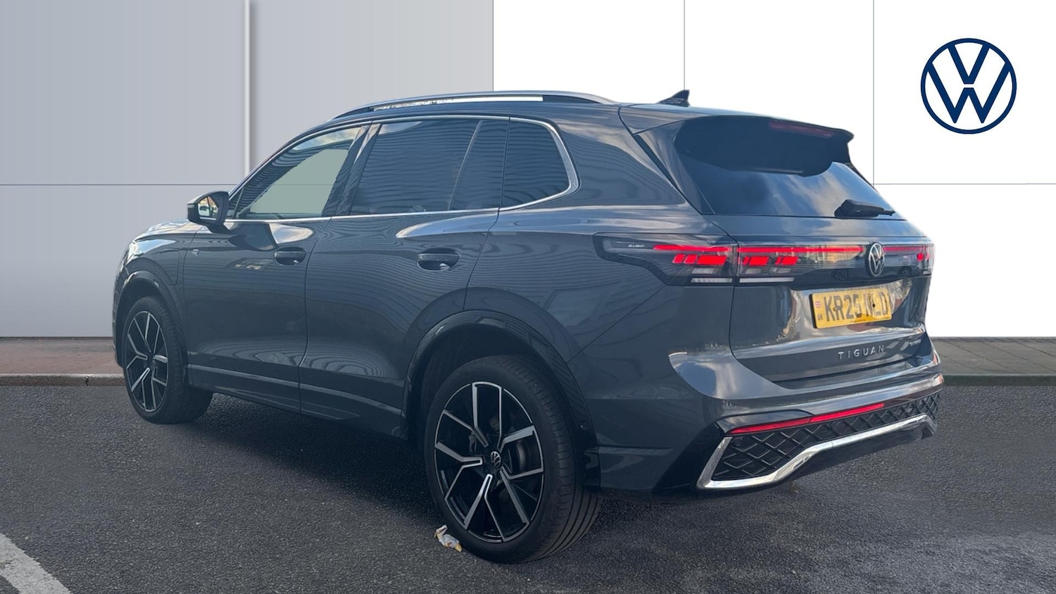 Used Volkswagen Tiguan 2025 for sale - 77273473: Photo 3