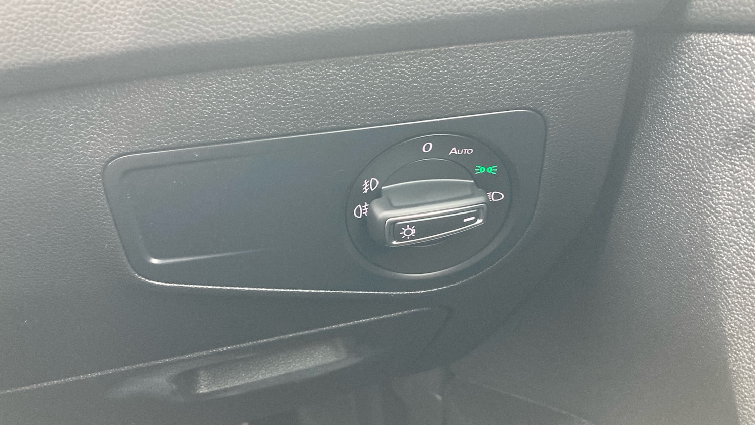 Used Volkswagen Tiguan 2020 for sale - 76684007: Photo 26