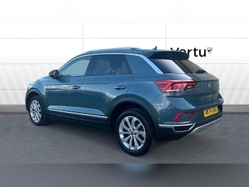 Used Volkswagen T-Roc 2024 for sale - 75524634: Photo