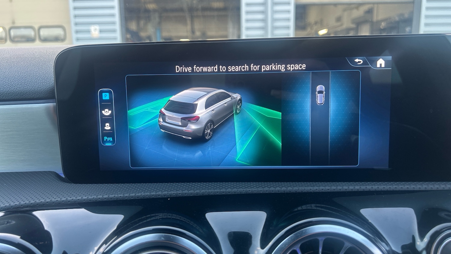 Used Mercedes-Benz A-Class 2023 for sale - 77984806: Photo 46