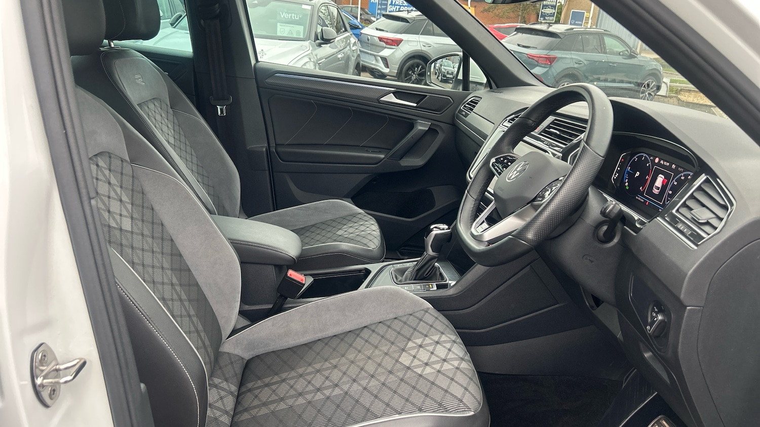 Used Volkswagen Tiguan 2023 for sale - 78092624: Photo 15