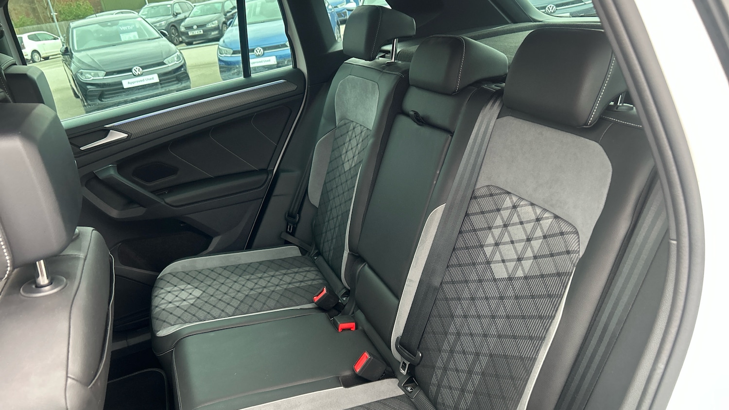 Used Volkswagen Tiguan 2023 for sale - 78092624: Photo 16