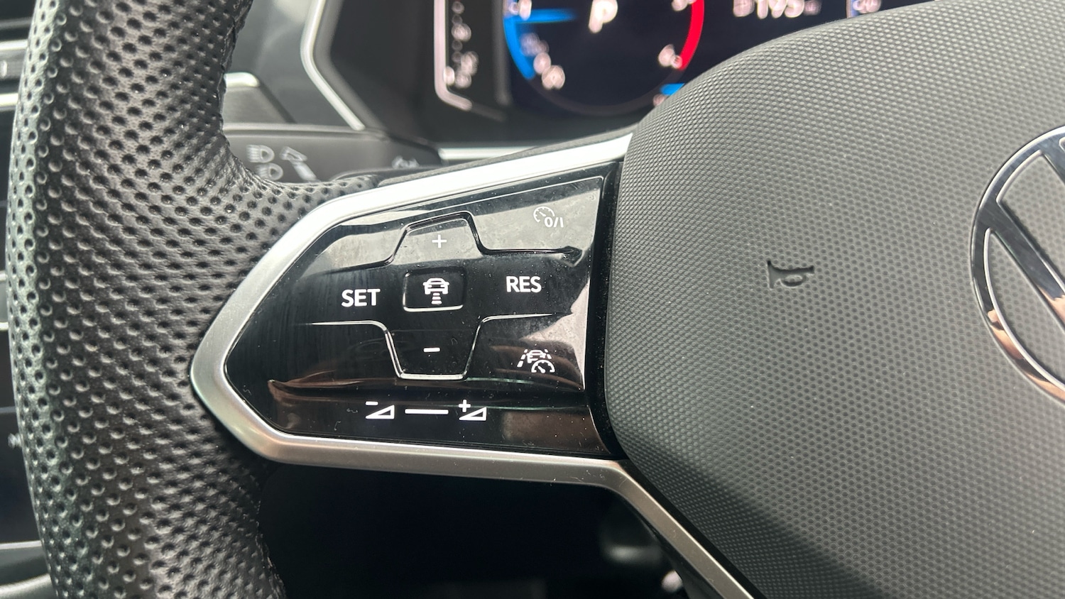 Used Volkswagen Tiguan 2023 for sale - 78092624: Photo 17