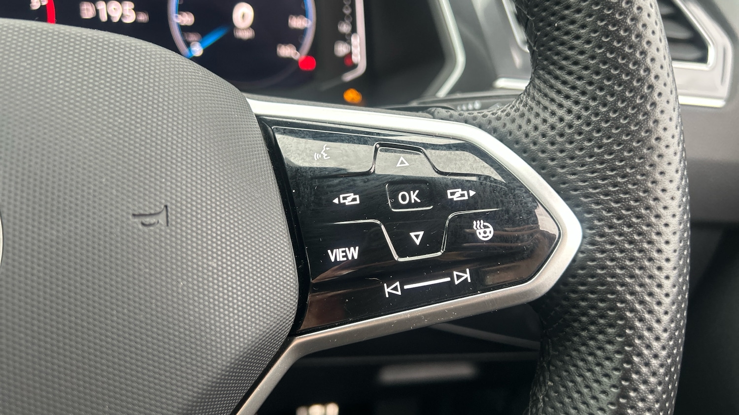 Used Volkswagen Tiguan 2023 for sale - 78092624: Photo 18