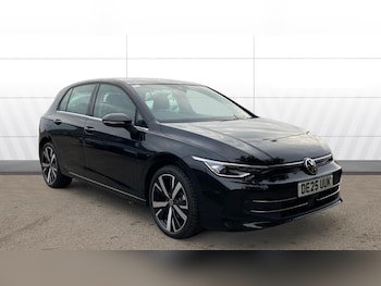 Used Volkswagen Golf 2025 for sale - 76504862: Photo