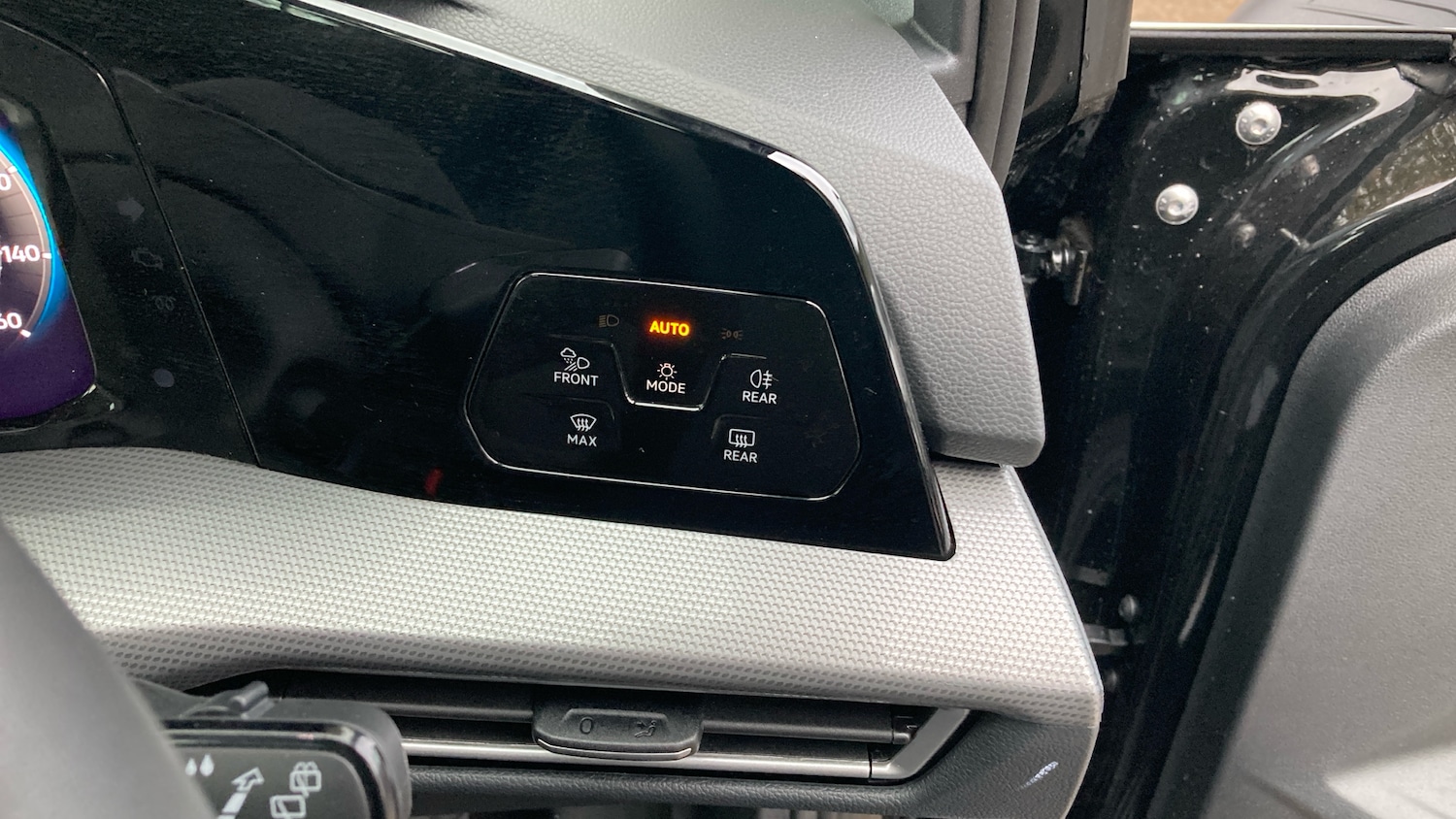 Used Volkswagen Golf 2025 for sale - 76504862: Photo 23