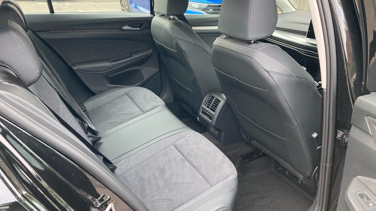 Used Volkswagen Golf 2025 for sale - 76504862: Photo 24