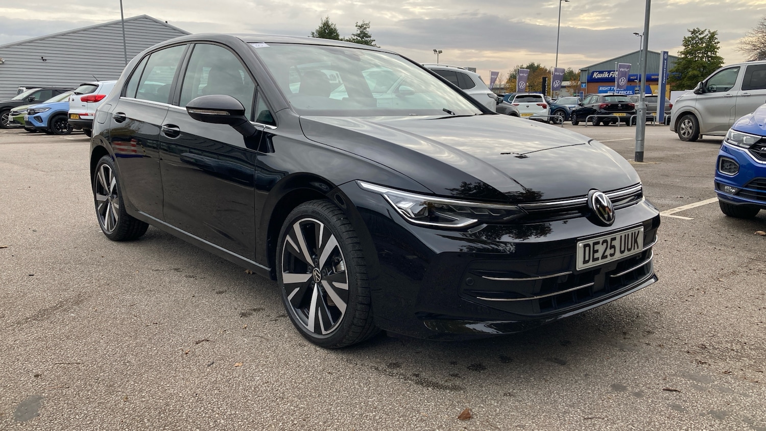 Used Volkswagen Golf 2025 for sale - 76504862: Photo 30