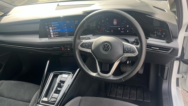 Used Volkswagen Golf 2022 for sale - 75524631: Photo 10