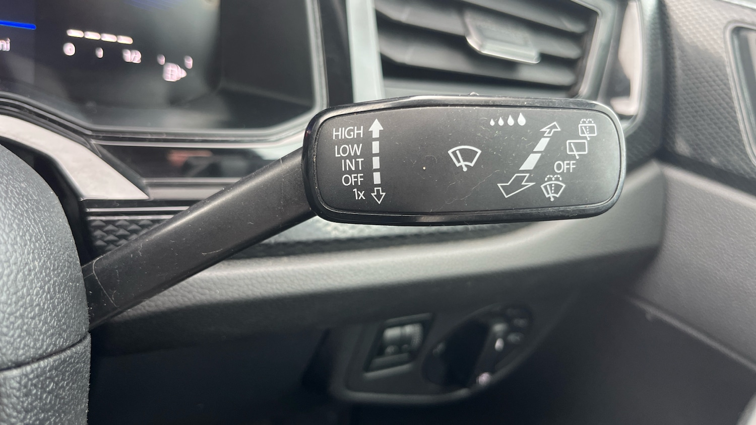 Used Volkswagen Polo 2024 for sale - 77046551: Photo 37