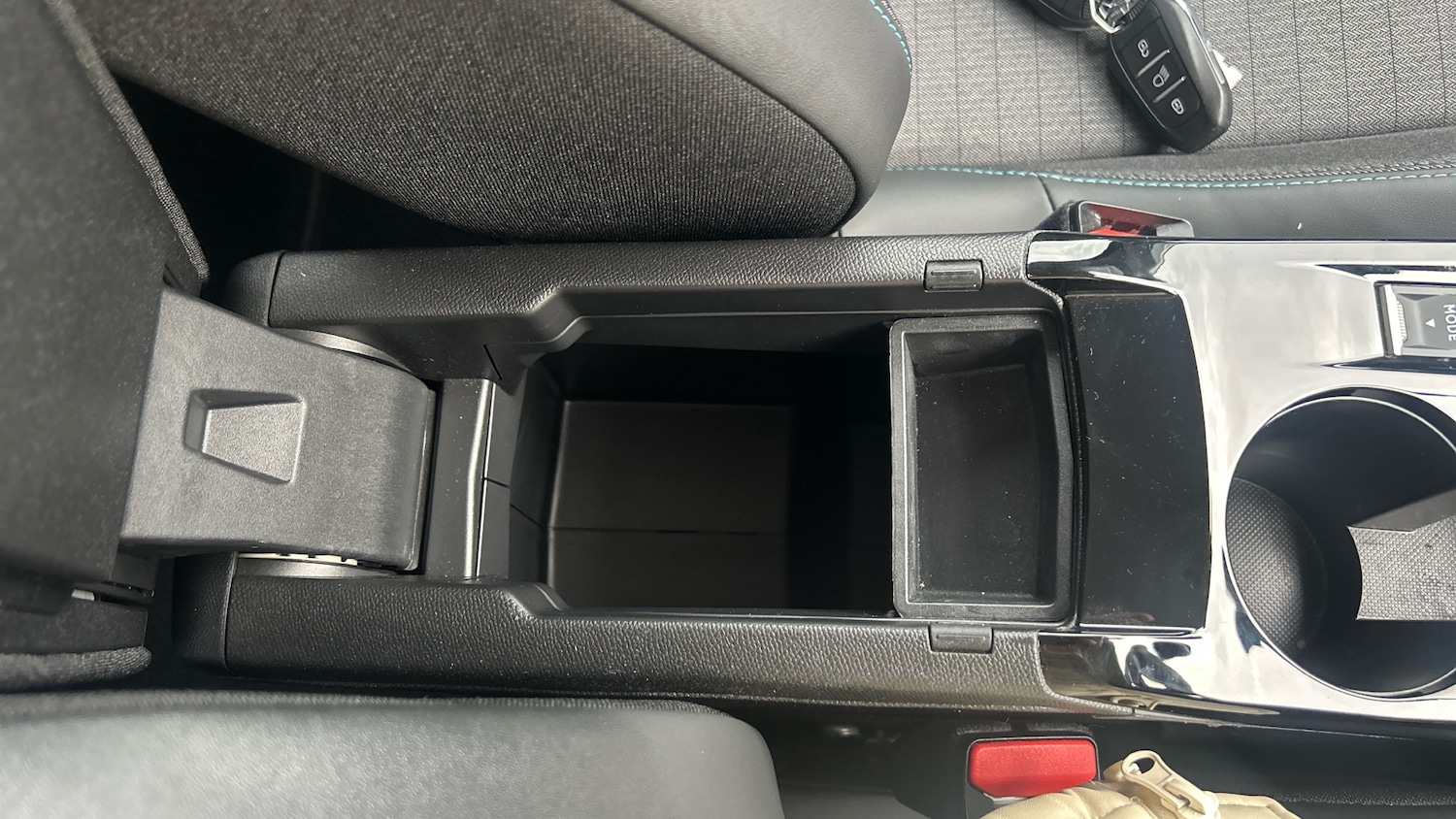 Used Peugeot 208 2023 for sale - 76383066: Photo 30