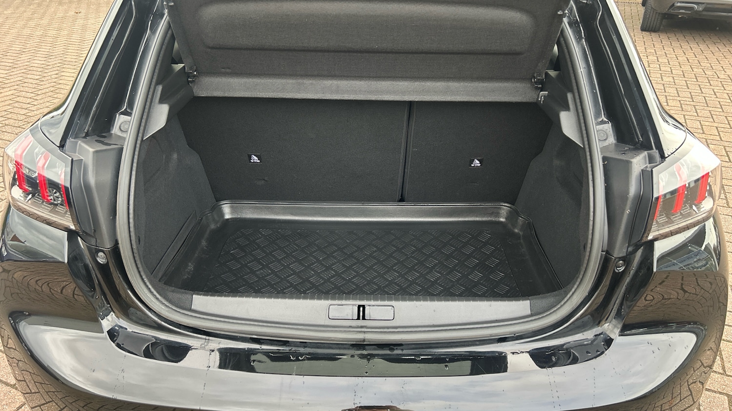 Used Peugeot 208 2023 for sale - 76383066: Photo 4