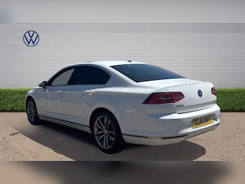 Used Volkswagen Passat 2018 for sale - 79080805: Photo