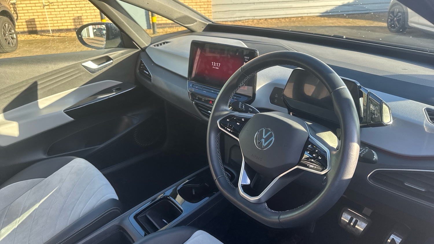 Used Volkswagen ID.3 2022 for sale - 76748865: Photo 11