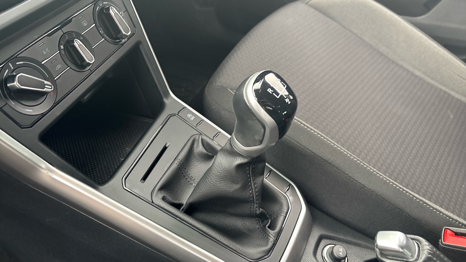 Used Volkswagen Polo 2023 for sale - 77034220: Photo 13