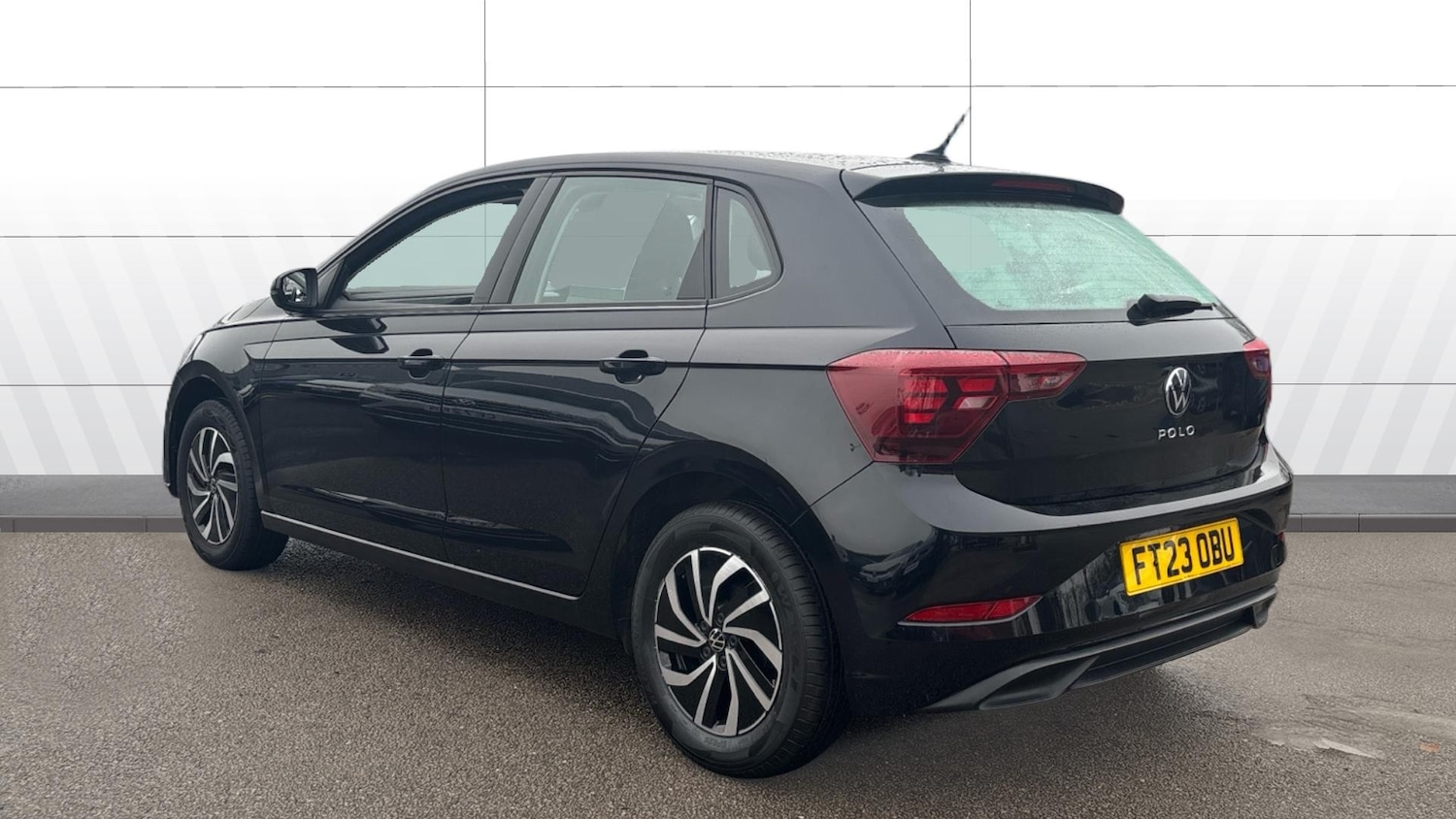 Used Volkswagen Polo 2023 for sale - 77034220: Photo 2