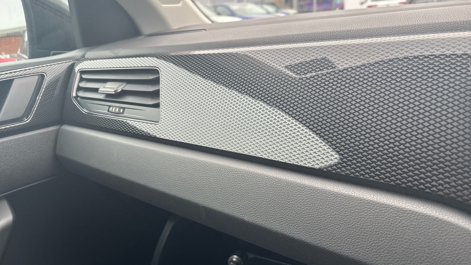 Used Volkswagen Polo 2023 for sale - 77034220: Photo 36