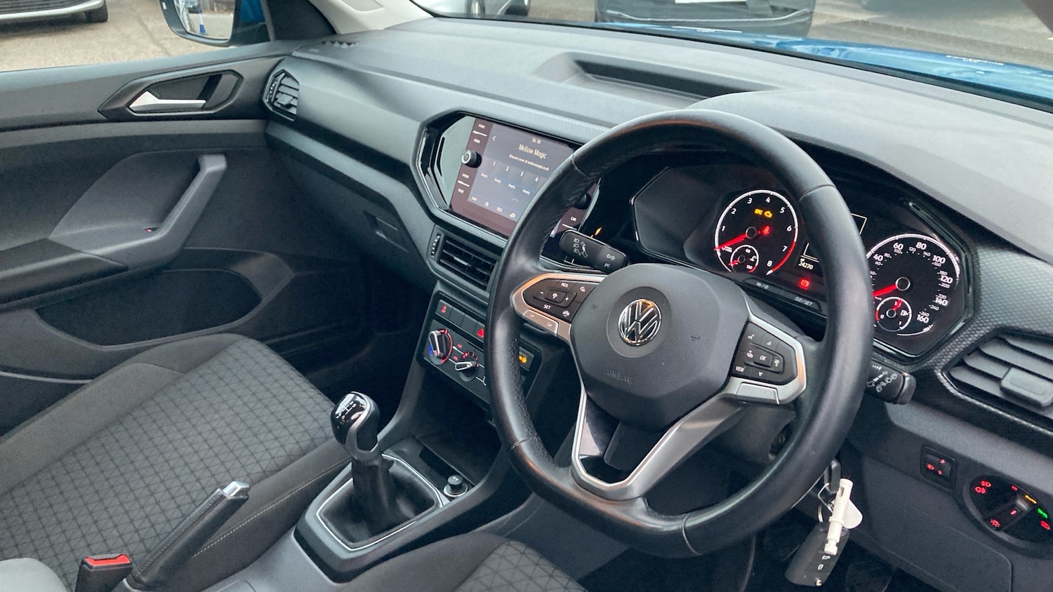 Used Volkswagen T-Cross 2020 for sale - 76567713: Photo 11