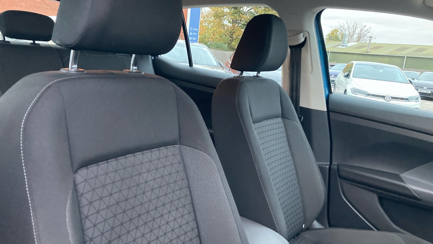 Used Volkswagen T-Cross 2020 for sale - 76567713: Photo 32