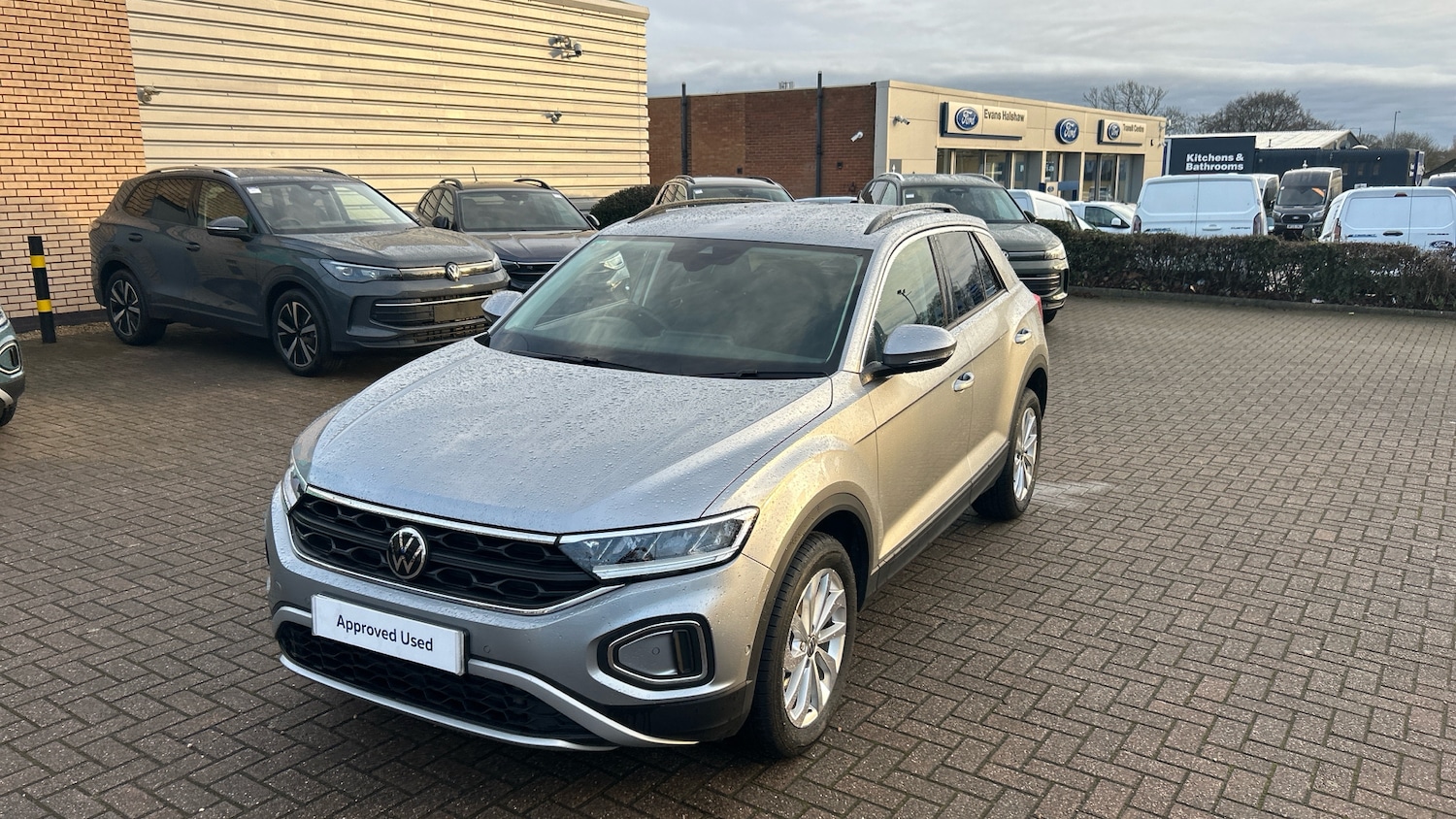 Used Volkswagen T-Roc 2025 for sale - 76959800: Photo 22