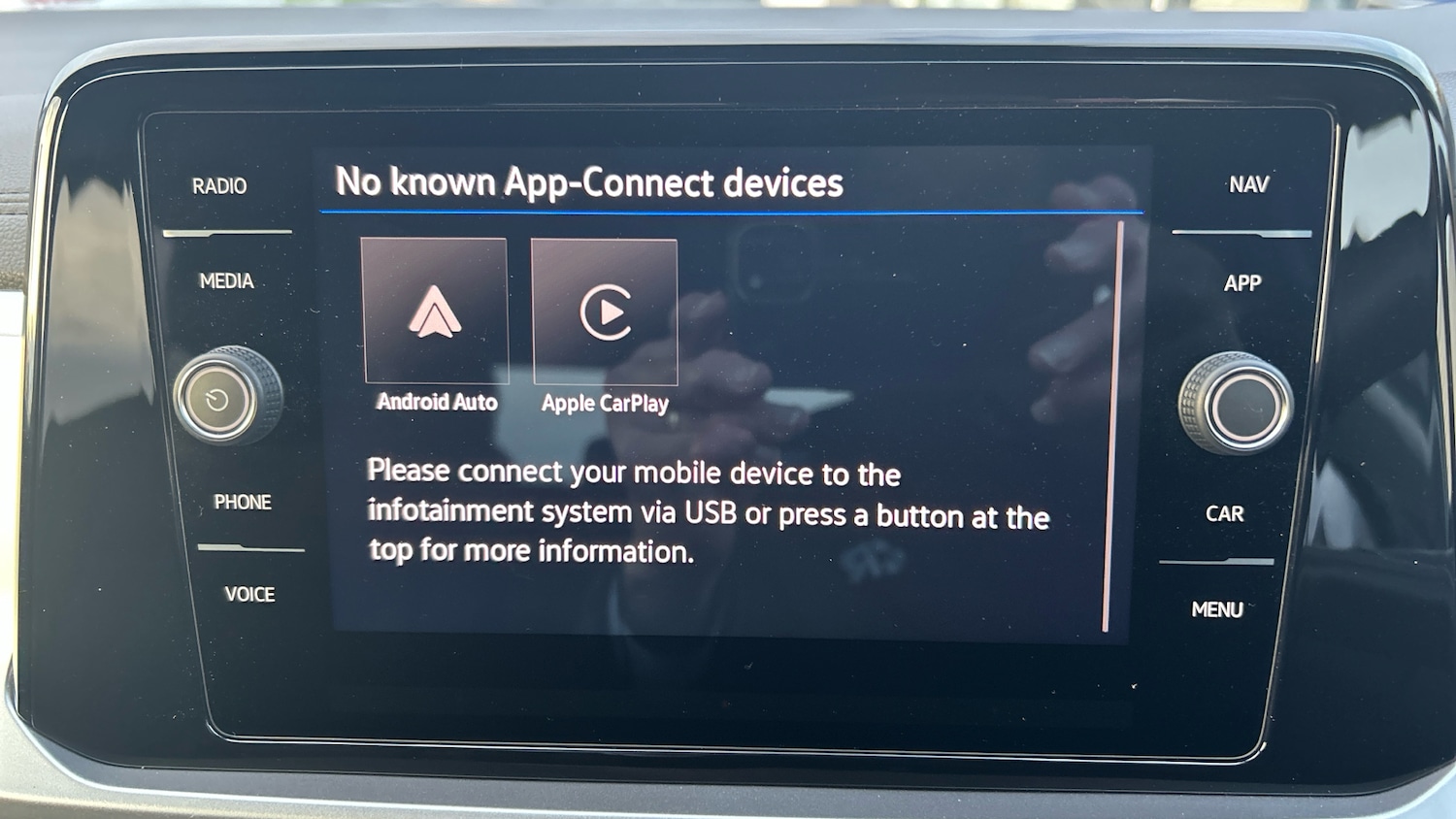 Used Volkswagen T-Roc 2025 for sale - 76959800: Photo 28