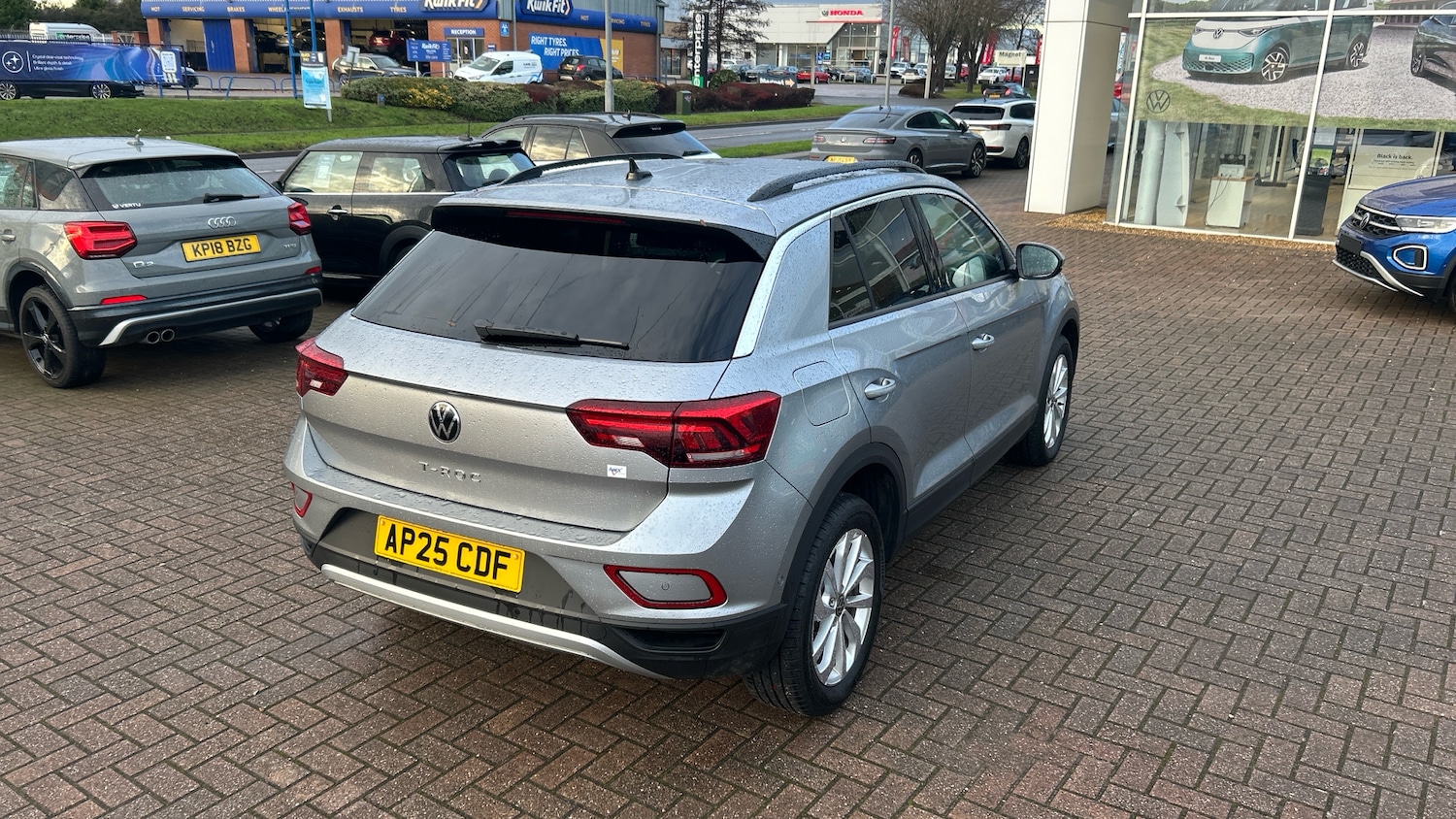 Used Volkswagen T-Roc 2025 for sale - 76959800: Photo 34