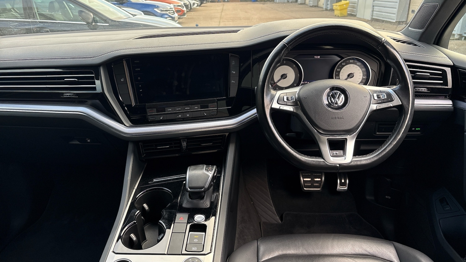 Used Volkswagen Touareg 2019 for sale - 76363297: Photo 9
