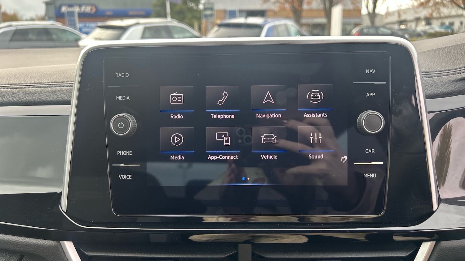 Used Volkswagen T-Roc 2025 for sale - 76402340: Photo 12