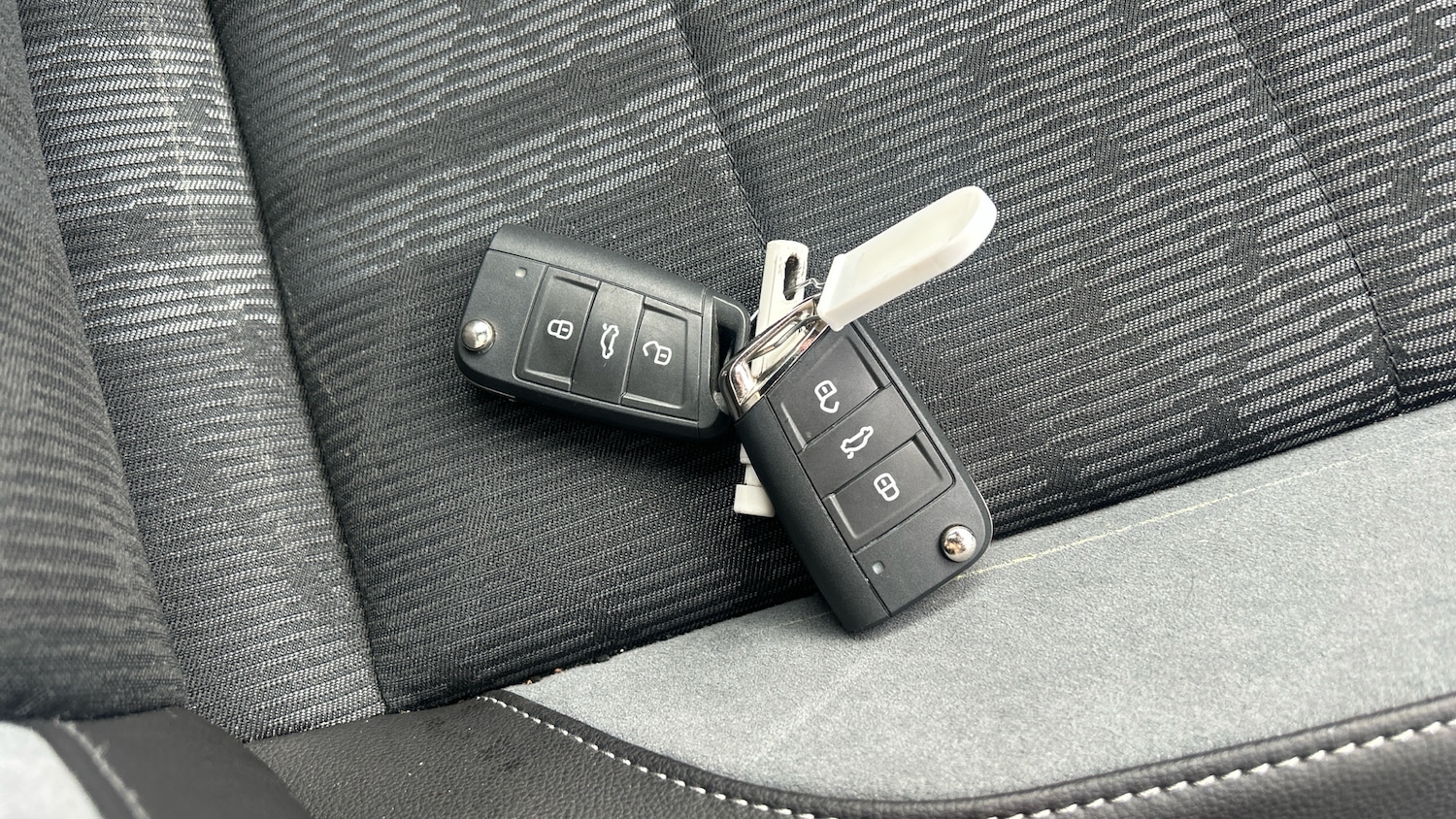 Used Volkswagen T-Roc 2025 for sale - 76402340: Photo 20