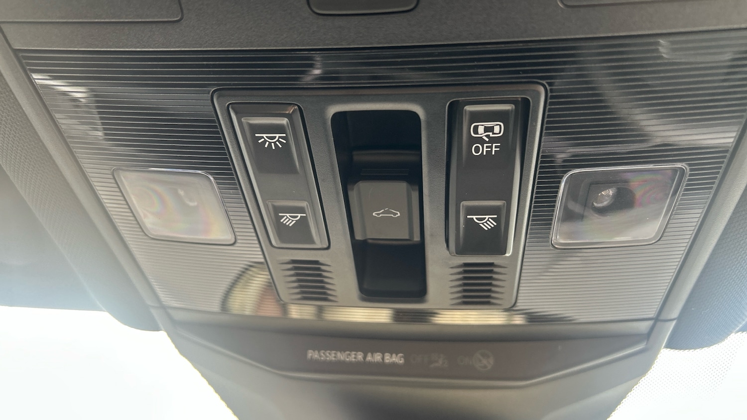 Used Volkswagen T-Roc 2025 for sale - 76402340: Photo 29