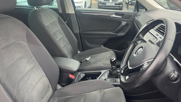Used Volkswagen Tiguan 2017 for sale - 76289126: Photo 15