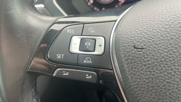Used Volkswagen Tiguan 2017 for sale - 76289126: Photo 17