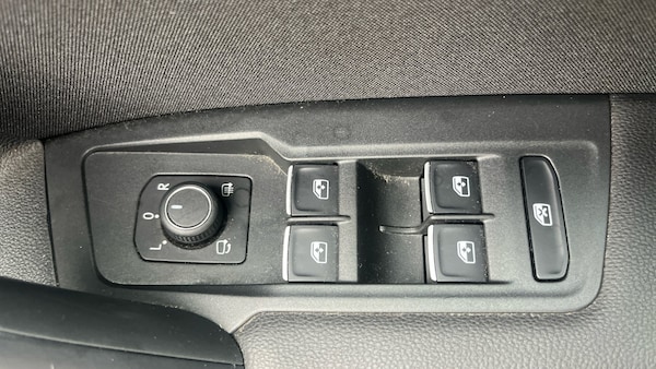 Used Volkswagen Tiguan 2017 for sale - 76289126: Photo 36