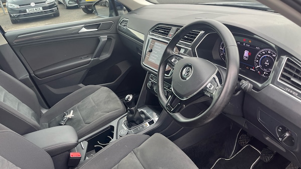 Used Volkswagen Tiguan 2017 for sale - 76289126: Photo 6