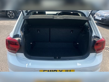 Used Volkswagen Polo 2018 for sale - 75638492: Photo