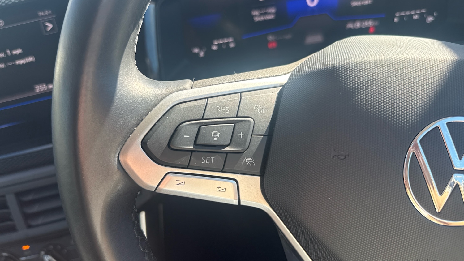 Used Volkswagen Polo 2024 for sale - 78176363: Photo 31