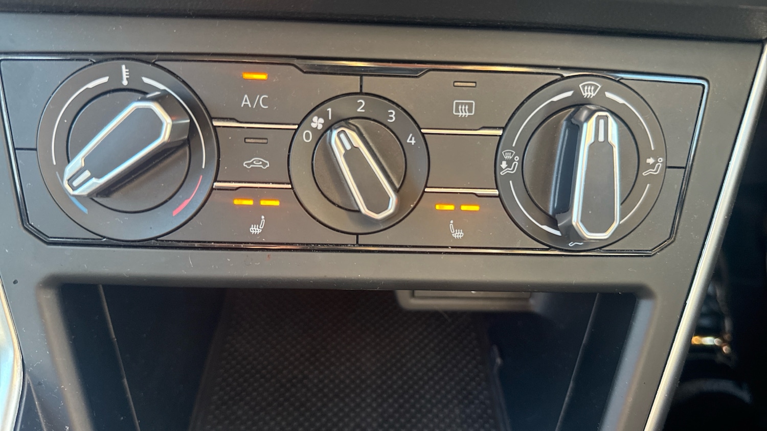 Used Volkswagen Polo 2024 for sale - 78176363: Photo 37