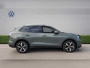 Used Volkswagen Tiguan 2024 for sale - 79736074: Photo