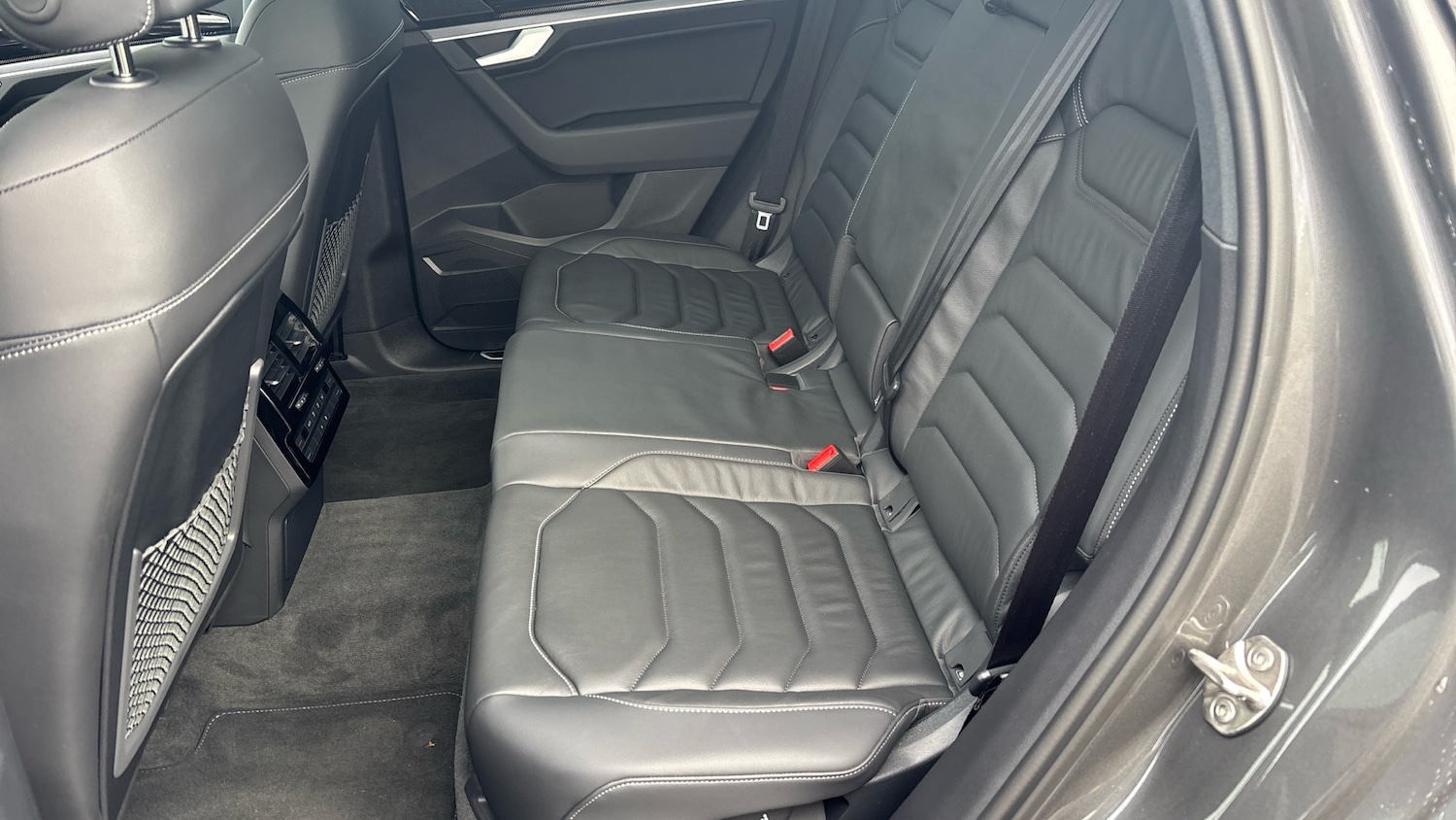 Used Volkswagen Touareg 2025 for sale - 77431557: Photo 16