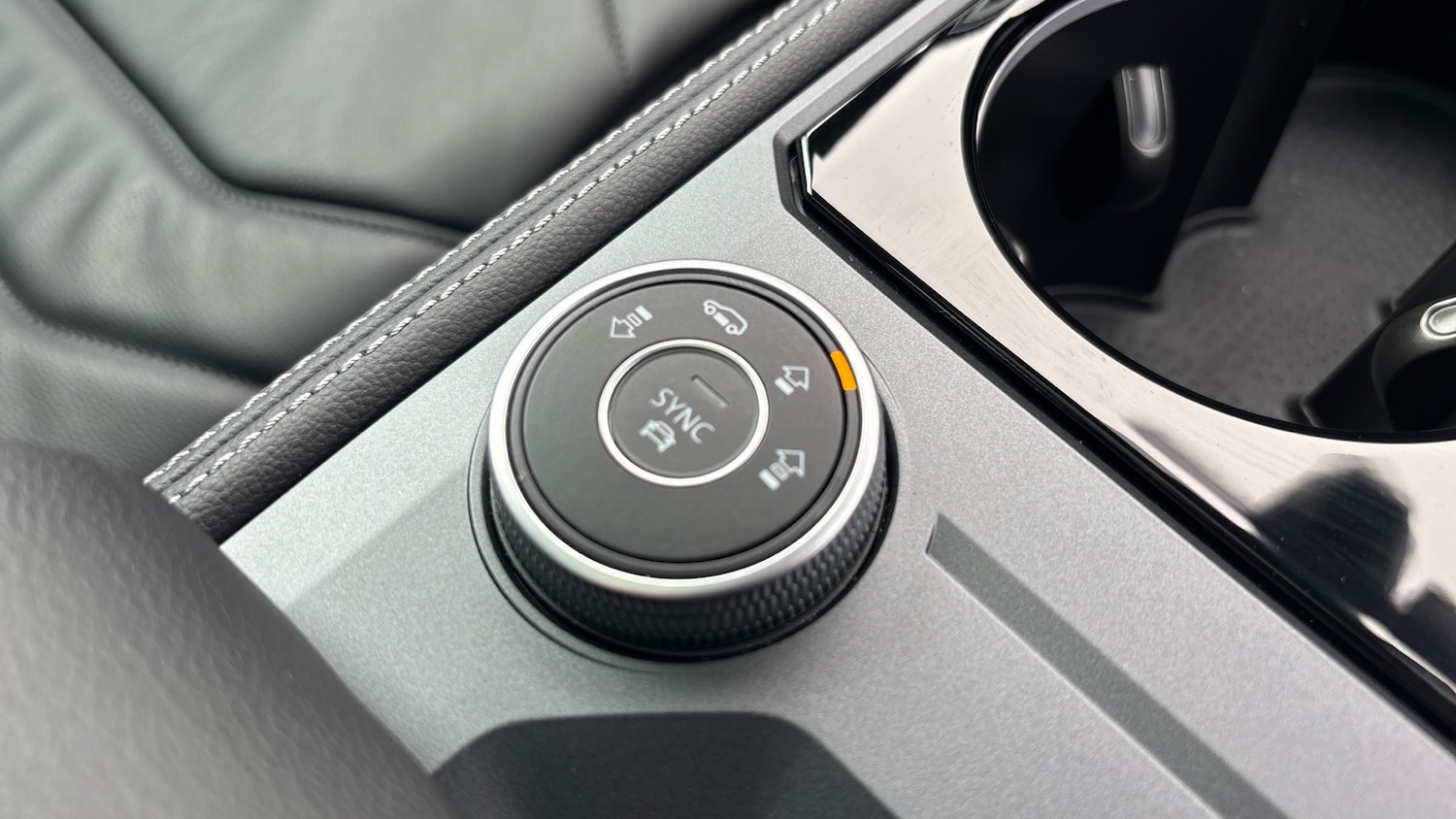 Used Volkswagen Touareg 2025 for sale - 77431557: Photo 39