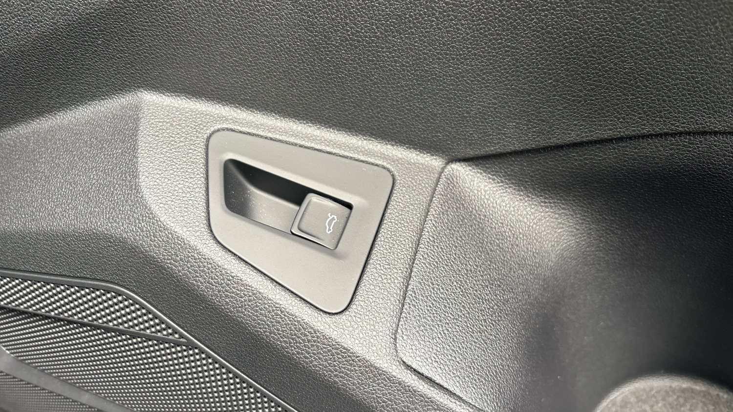 Used Volkswagen Touareg 2025 for sale - 77431557: Photo 41