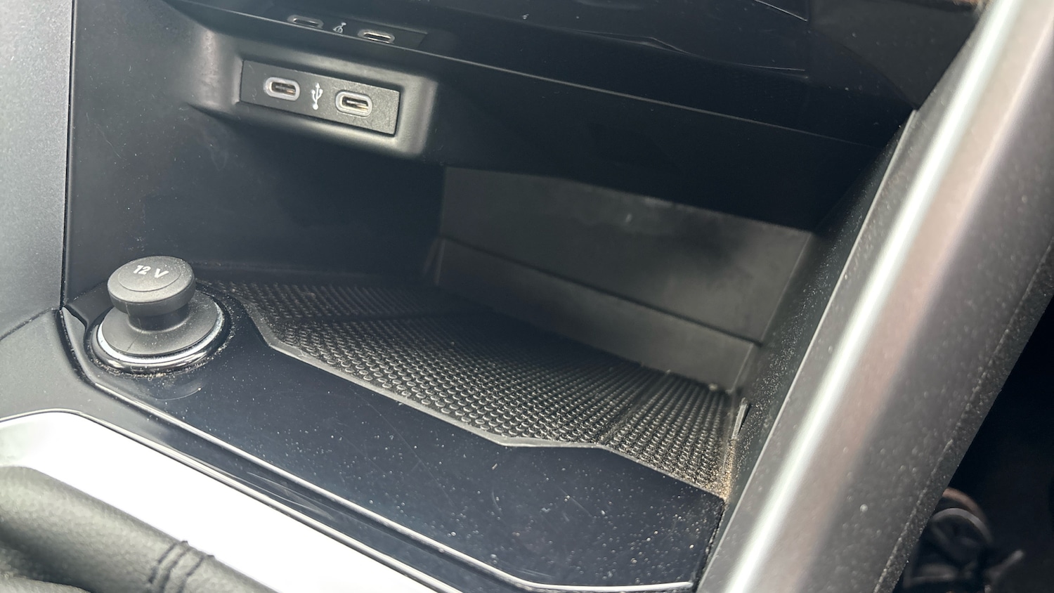 Used Volkswagen T-Roc 2024 for sale - 77746532: Photo 21