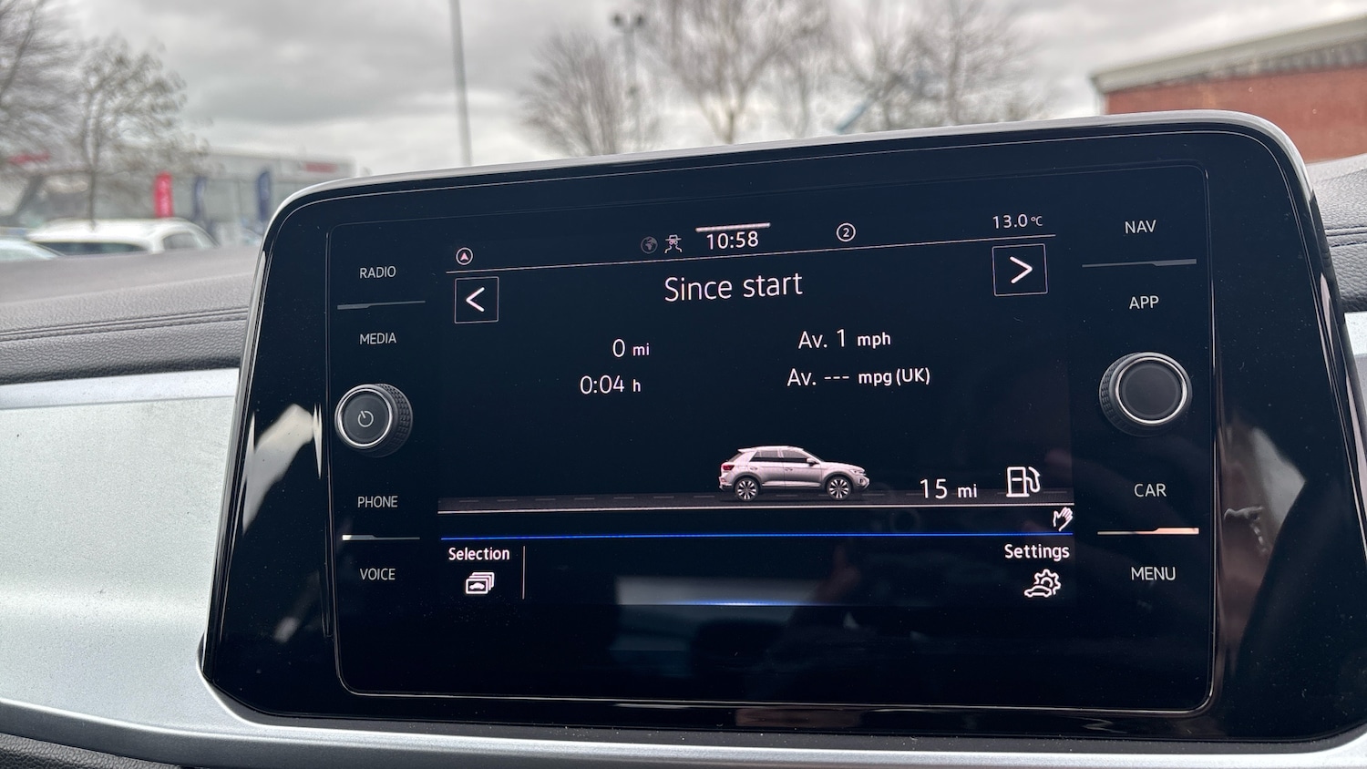 Used Volkswagen T-Roc 2024 for sale - 77746532: Photo 23