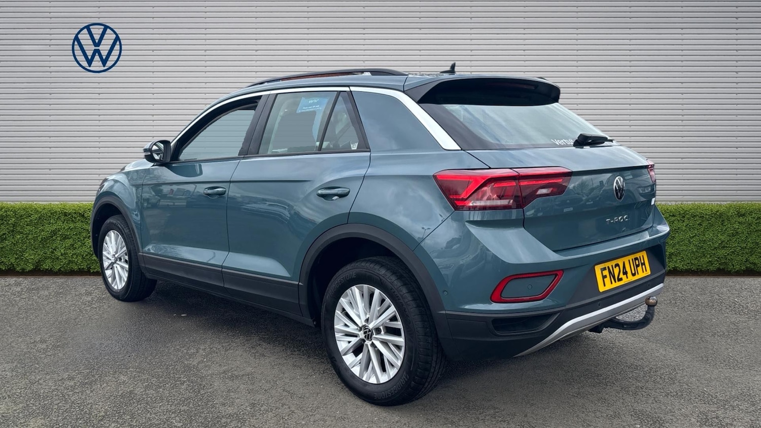 Used Volkswagen T-Roc 2024 for sale - 77746532: Photo 3