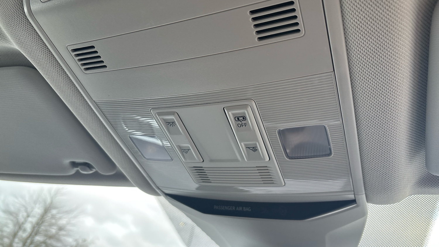 Used Volkswagen T-Roc 2024 for sale - 77746532: Photo 32