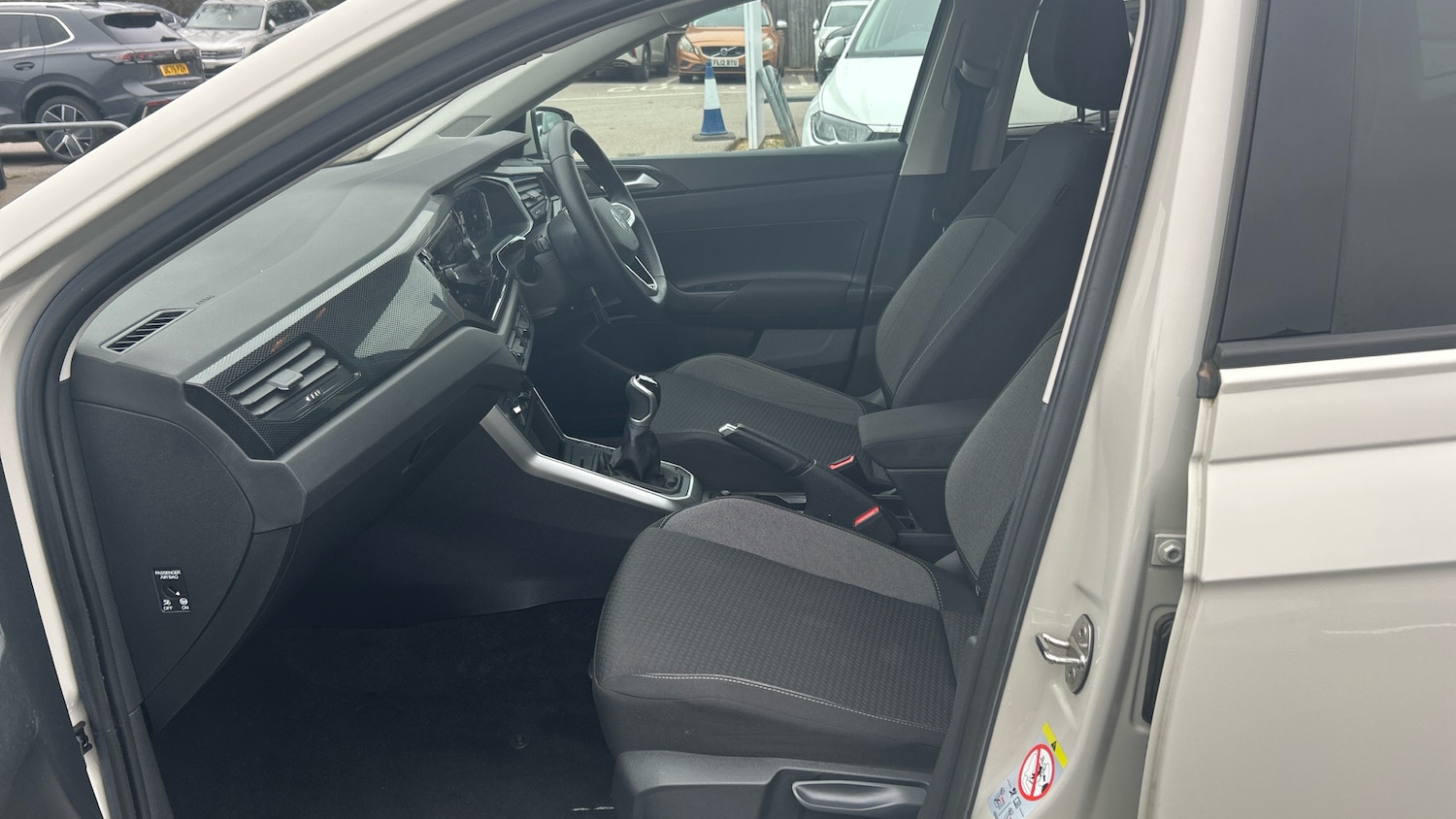 Used Volkswagen Polo 2022 for sale - 77945998: Photo 35