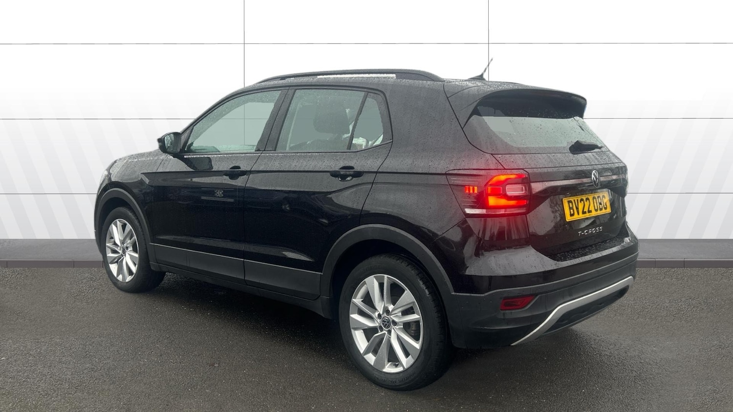 Used Volkswagen T-Cross 2022 for sale - 77034215: Photo 2