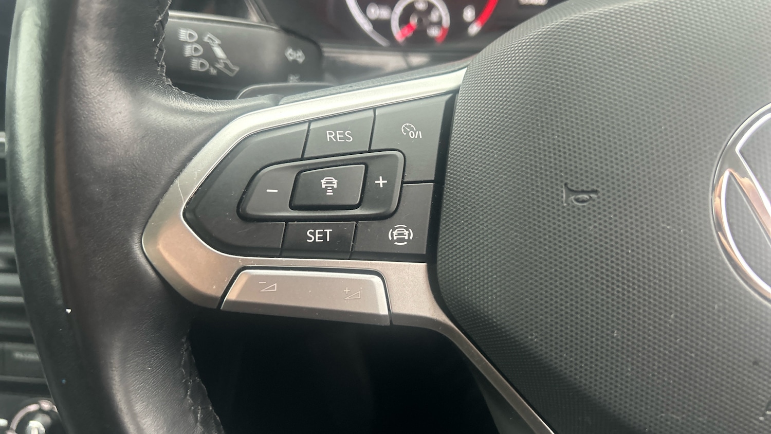 Used Volkswagen T-Cross 2022 for sale - 77034215: Photo 31