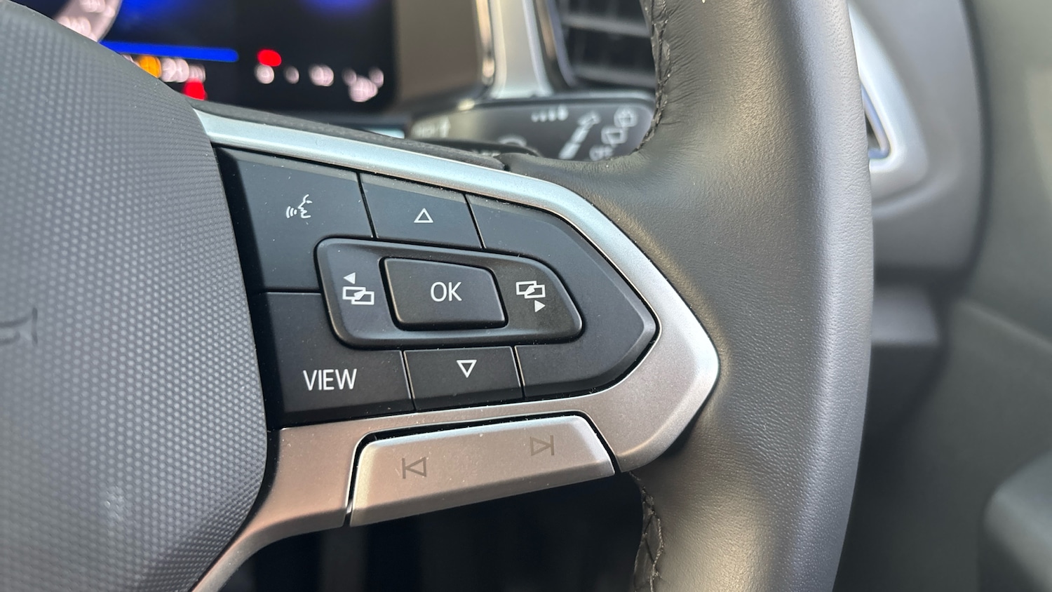 Used Volkswagen T-Roc 2025 for sale - 76366844: Photo 22